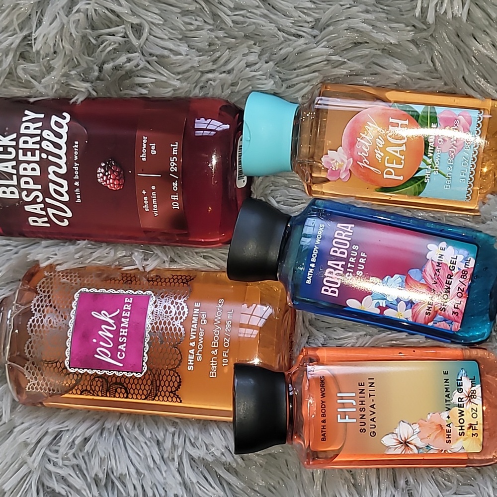 bath & body works shower gel bundle(5!)